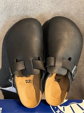 Birkenstock Women’s Boston Black Size 6 US 37 EU Oiled Leather